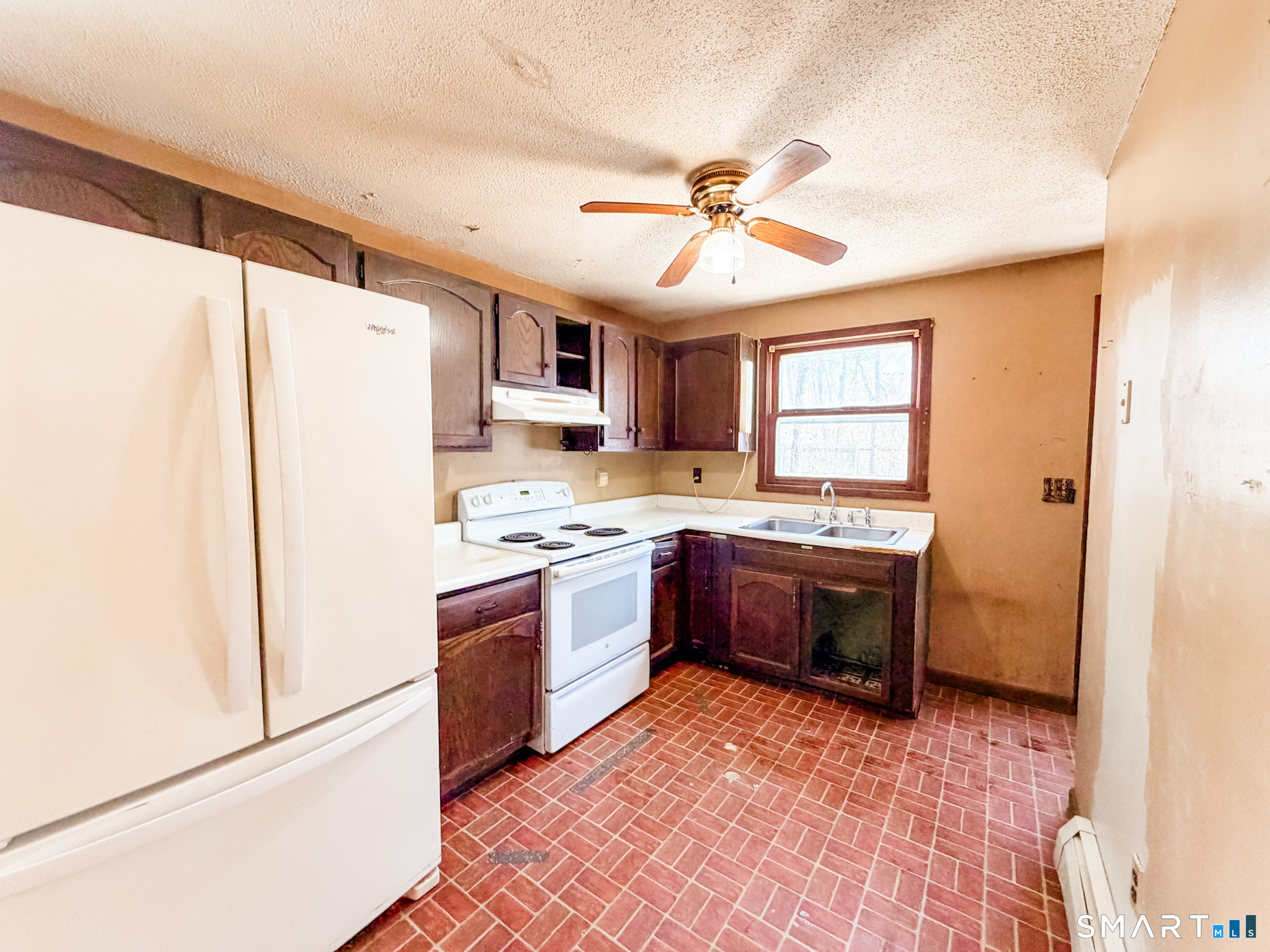 274 Colburn Road Canterbury, CT 06331 - Photo 6 of 16