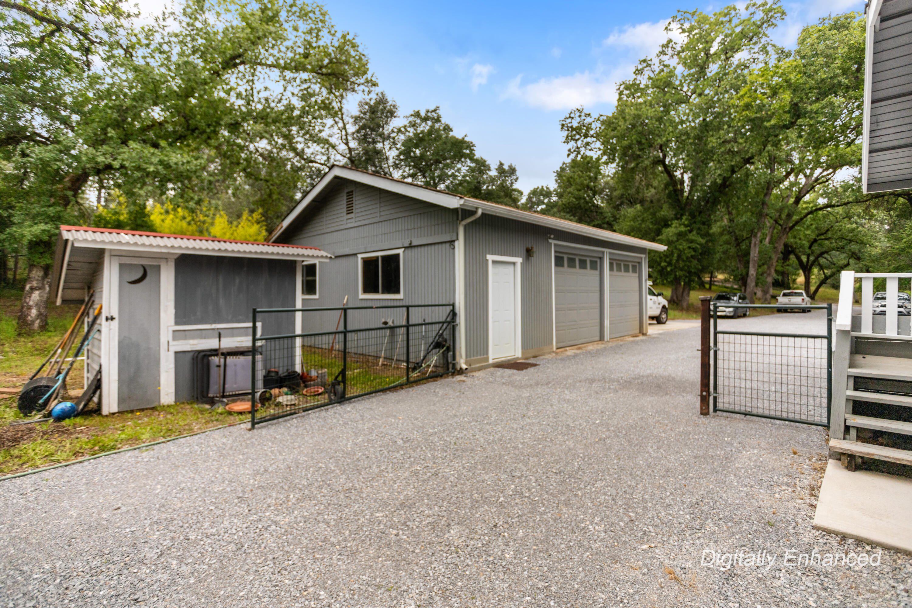 9891 Harley Leighton Road Redding, CA 96003 - Photo 20 of 52 Exterior10
