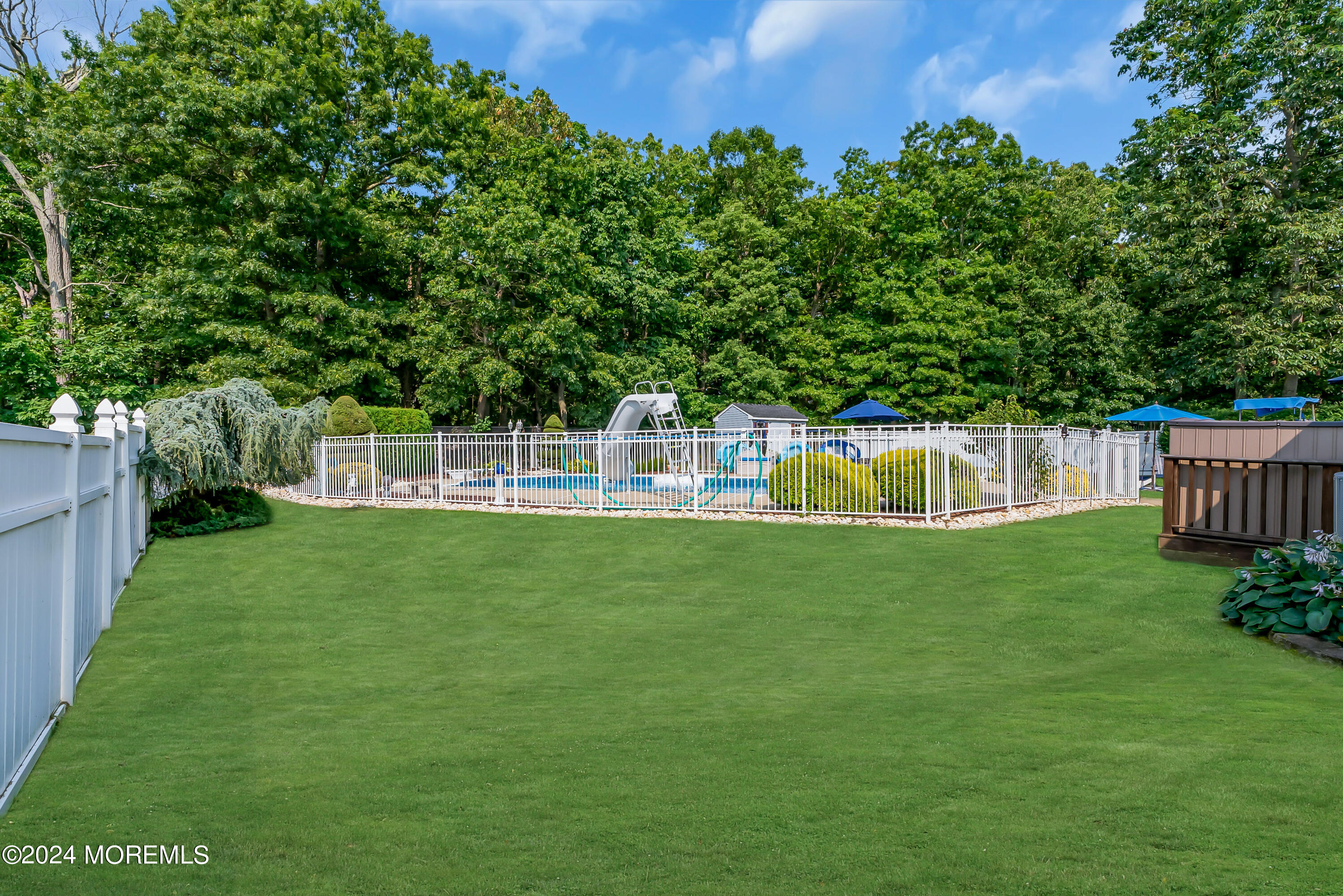 5 Hemlock Hill Road Jackson, NJ 08527 - Photo 55 of 58 049_mjb08975-1_614