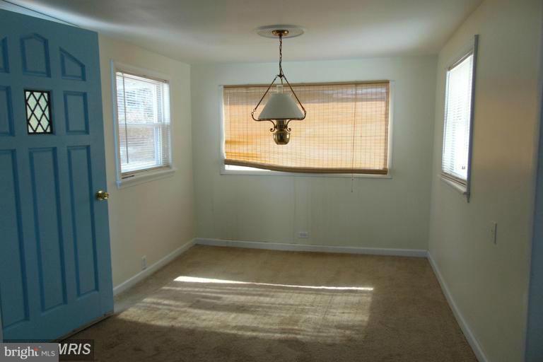 2262 Monocacy Road Essex, MD 21221 - Photo 6 of 18 Dining Room
