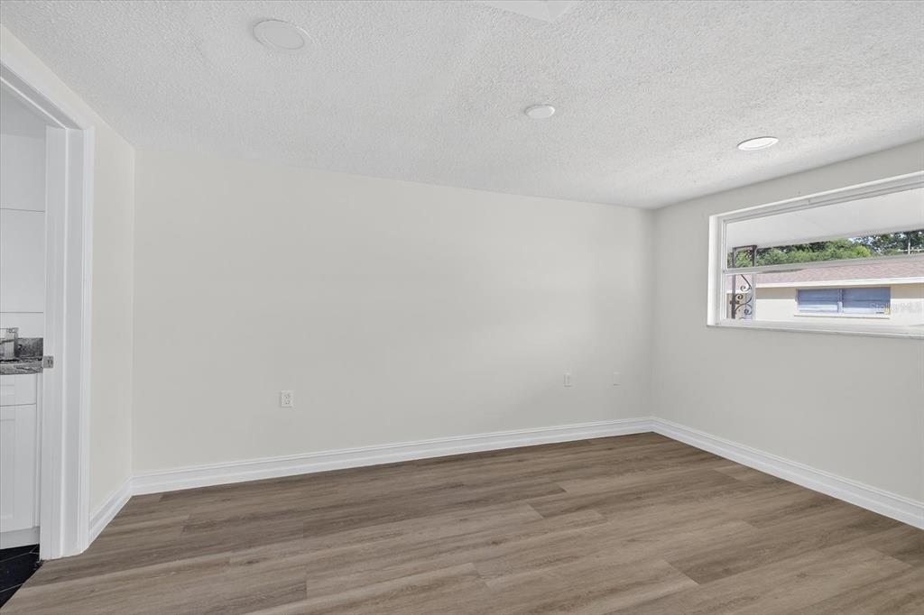 5419 Oceanic Road Holiday, FL 34690 - Photo 18 of 36