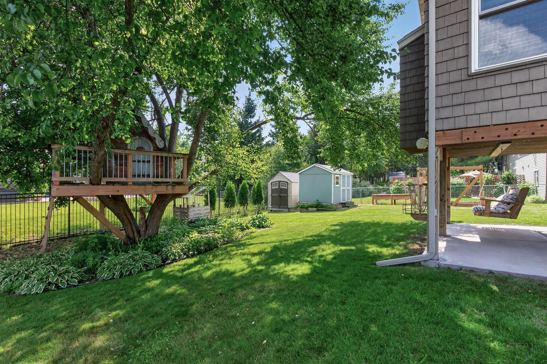 9391 Newcastle Road Woodbury, MN 55125 - Photo 43 of 58