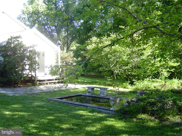 1842 Little Conestoga Road Elverson, PA 19520 - Photo 16 of 22 Patio