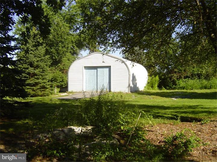 1842 Little Conestoga Road Elverson, PA 19520 - Photo 18 of 22 Storage Shed