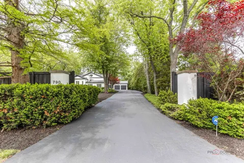$2,149,000 | 790 West Deerpath Road, Lake Forest, IL 60045