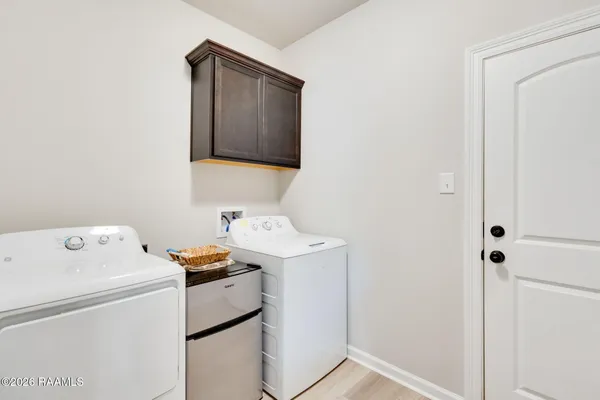 $2,200 | 224 Cres Vw Lane, Duson, LA 70529