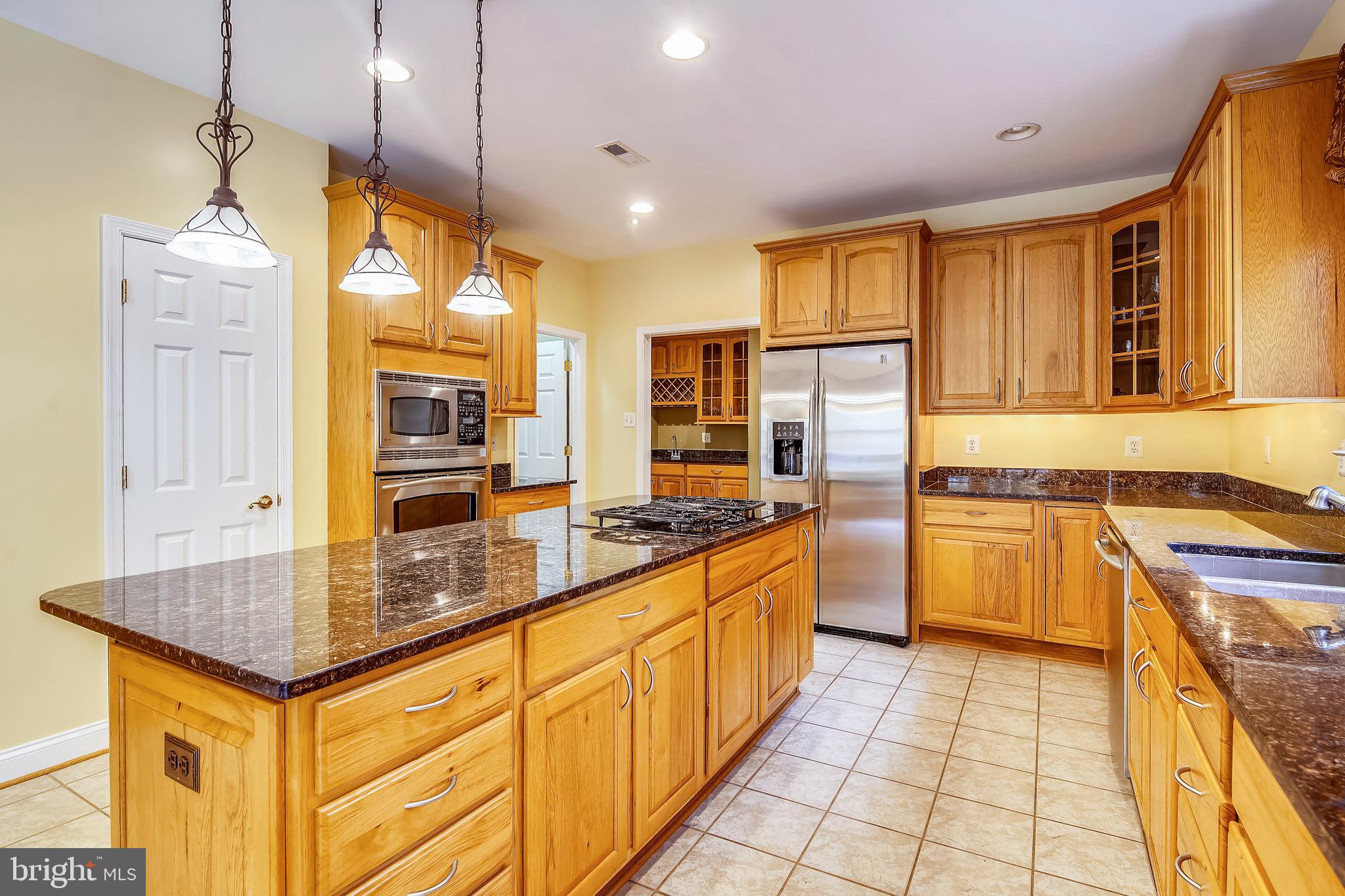 6661 South Clifton Road Frederick, MD 21703 - Photo 13 of 68 Kitchen island