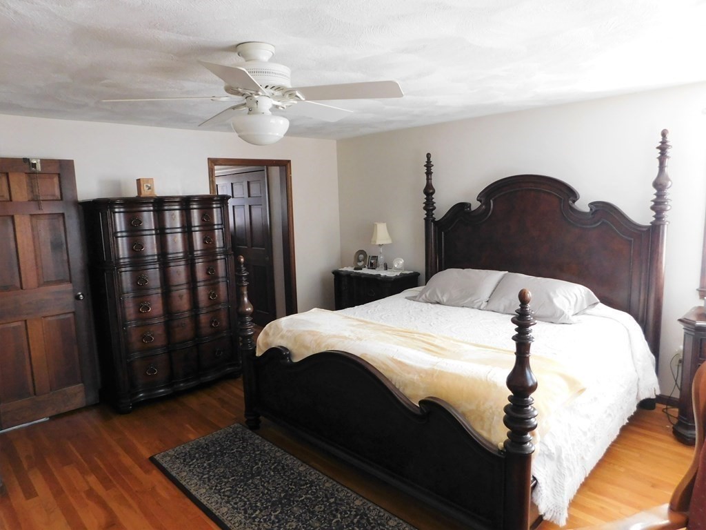 5 Rodgers Road Stoneham, MA 02180 - Photo 17 of 36 Gallery Image 17