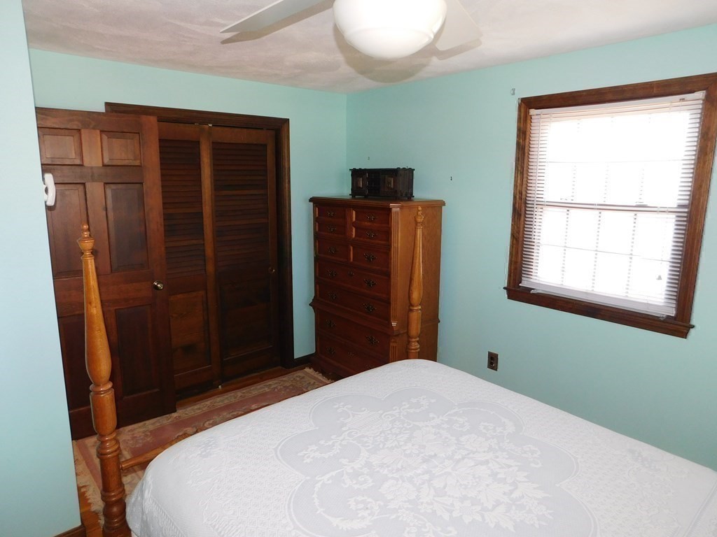 5 Rodgers Road Stoneham, MA 02180 - Photo 20 of 36 Gallery Image 20