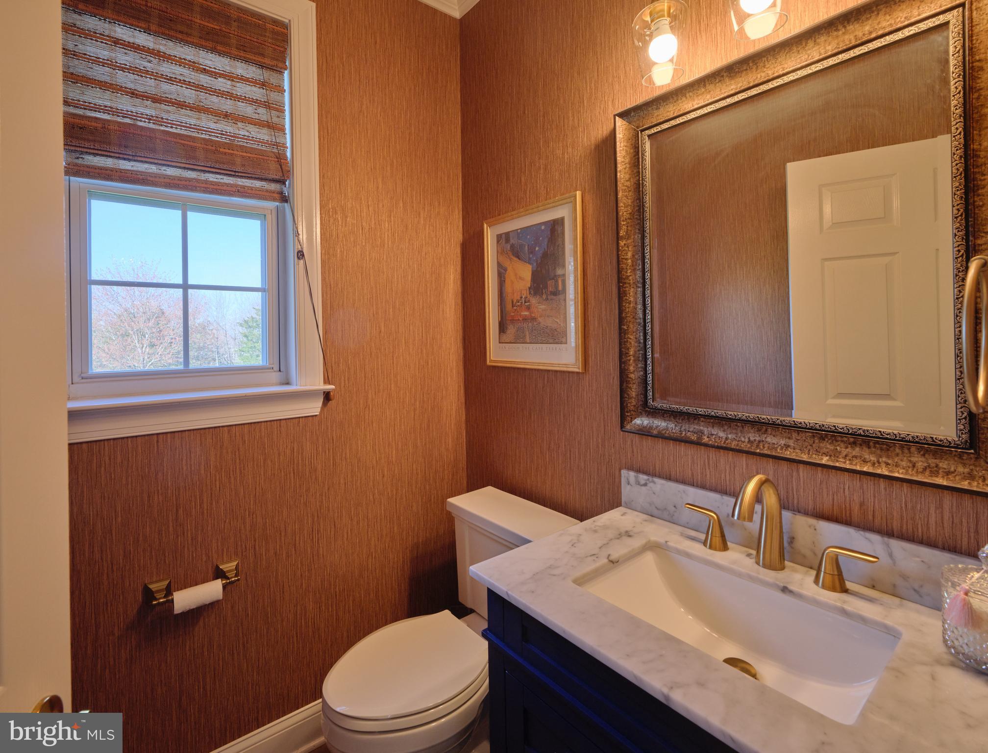 3402 Wiltshire Road Furlong, PA 18925 - Photo 22 of 68 Powder room