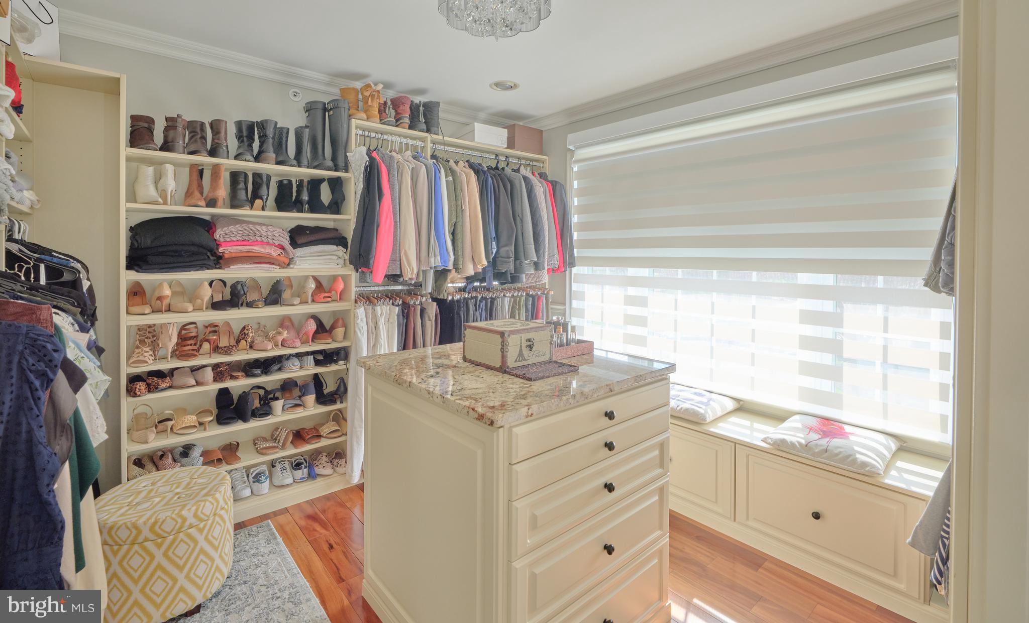 3402 Wiltshire Road Furlong, PA 18925 - Photo 26 of 68 Dressing area