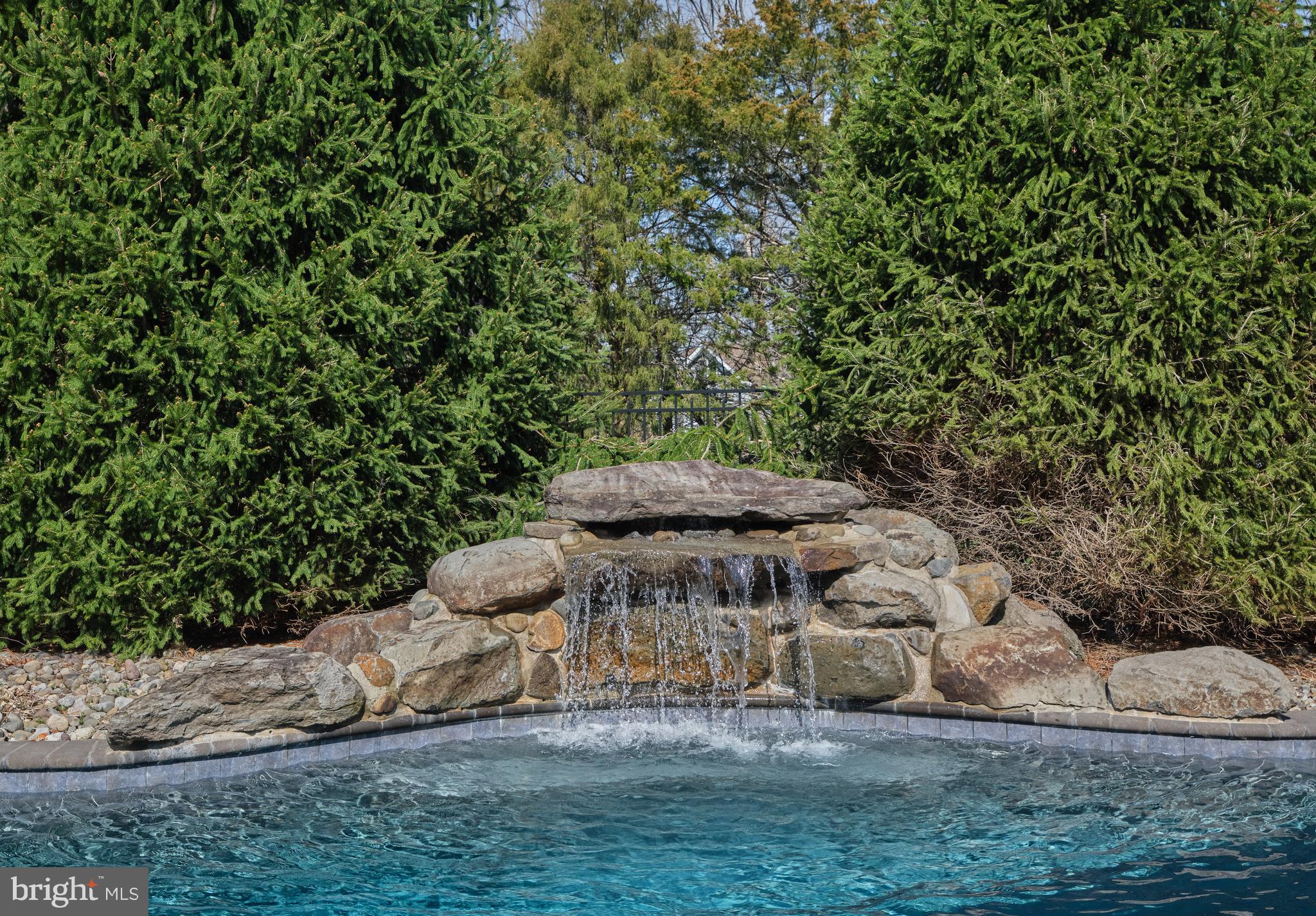 3402 Wiltshire Road Furlong, PA 18925 - Photo 3 of 68 Serene waterfall