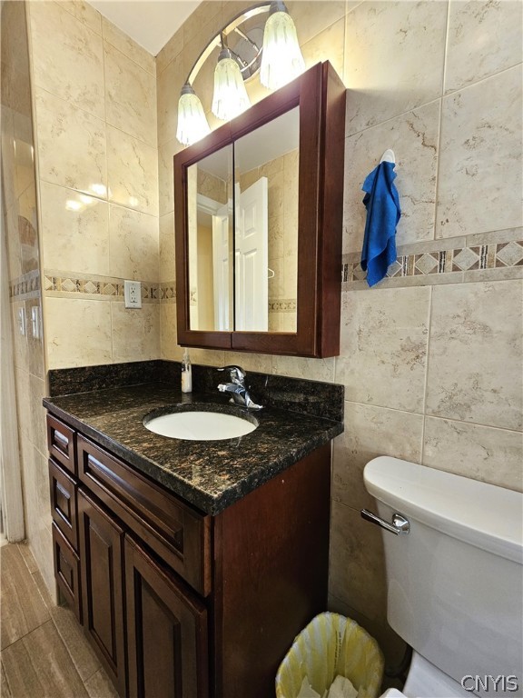 708 Herkimer Road Utica, NY 13502 - Photo 19 of 42