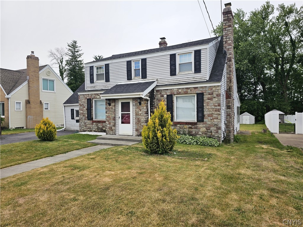 708 Herkimer Road Utica, NY 13502 - Photo 2 of 42