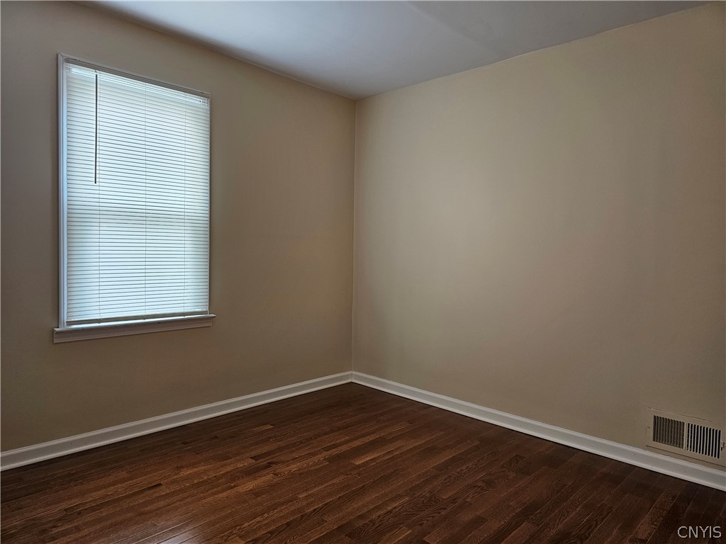 708 Herkimer Road Utica, NY 13502 - Photo 23 of 42