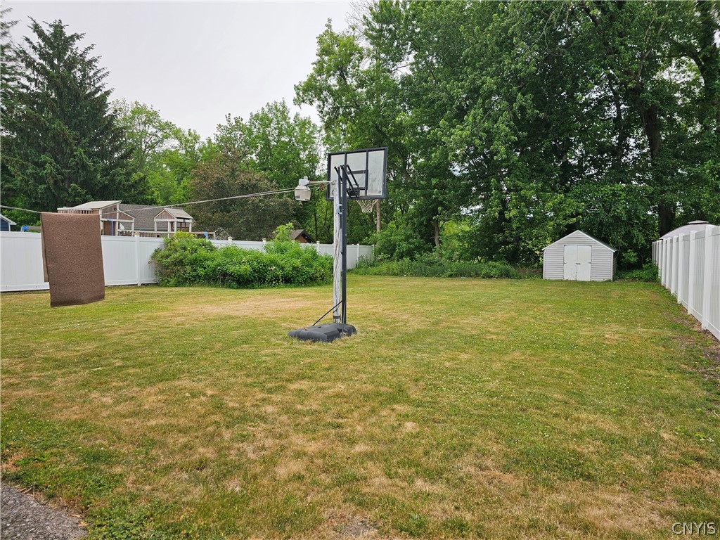 708 Herkimer Road Utica, NY 13502 - Photo 38 of 42