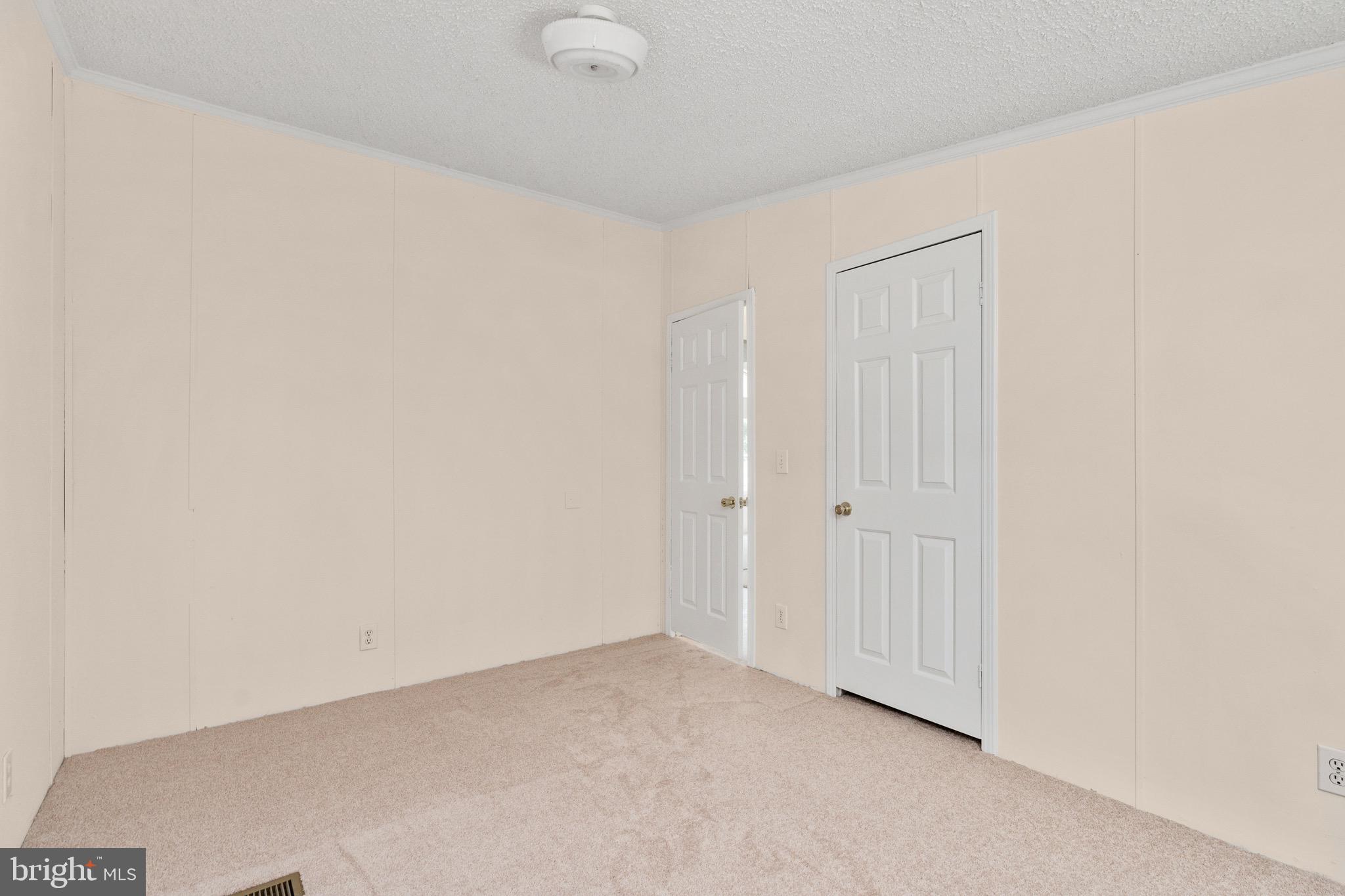 185 Deane Road Louisa, VA 23093 - Photo 33 of 42 a view of an empty room