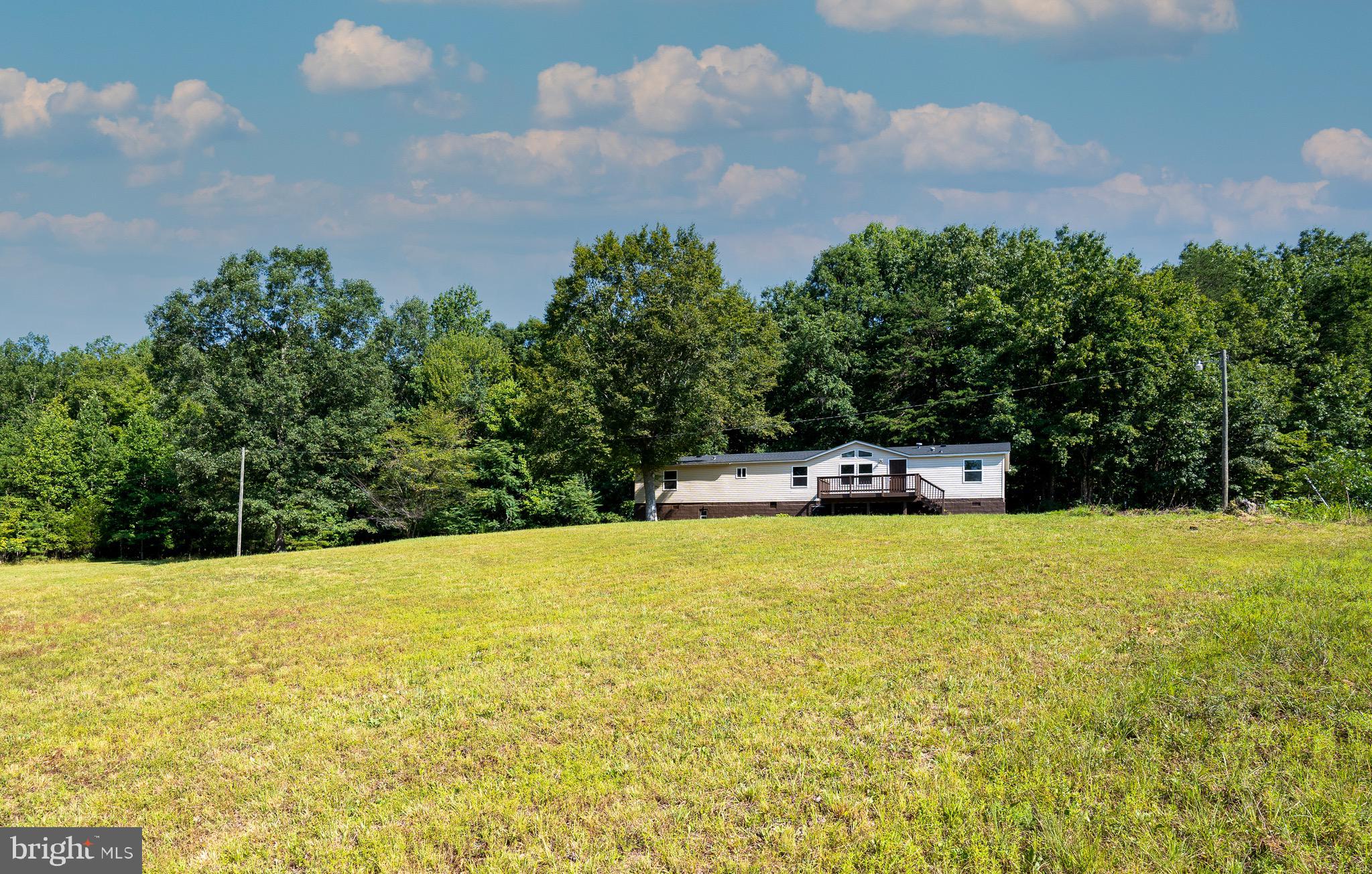185 Deane Road Louisa, VA 23093 - Photo 7 of 42