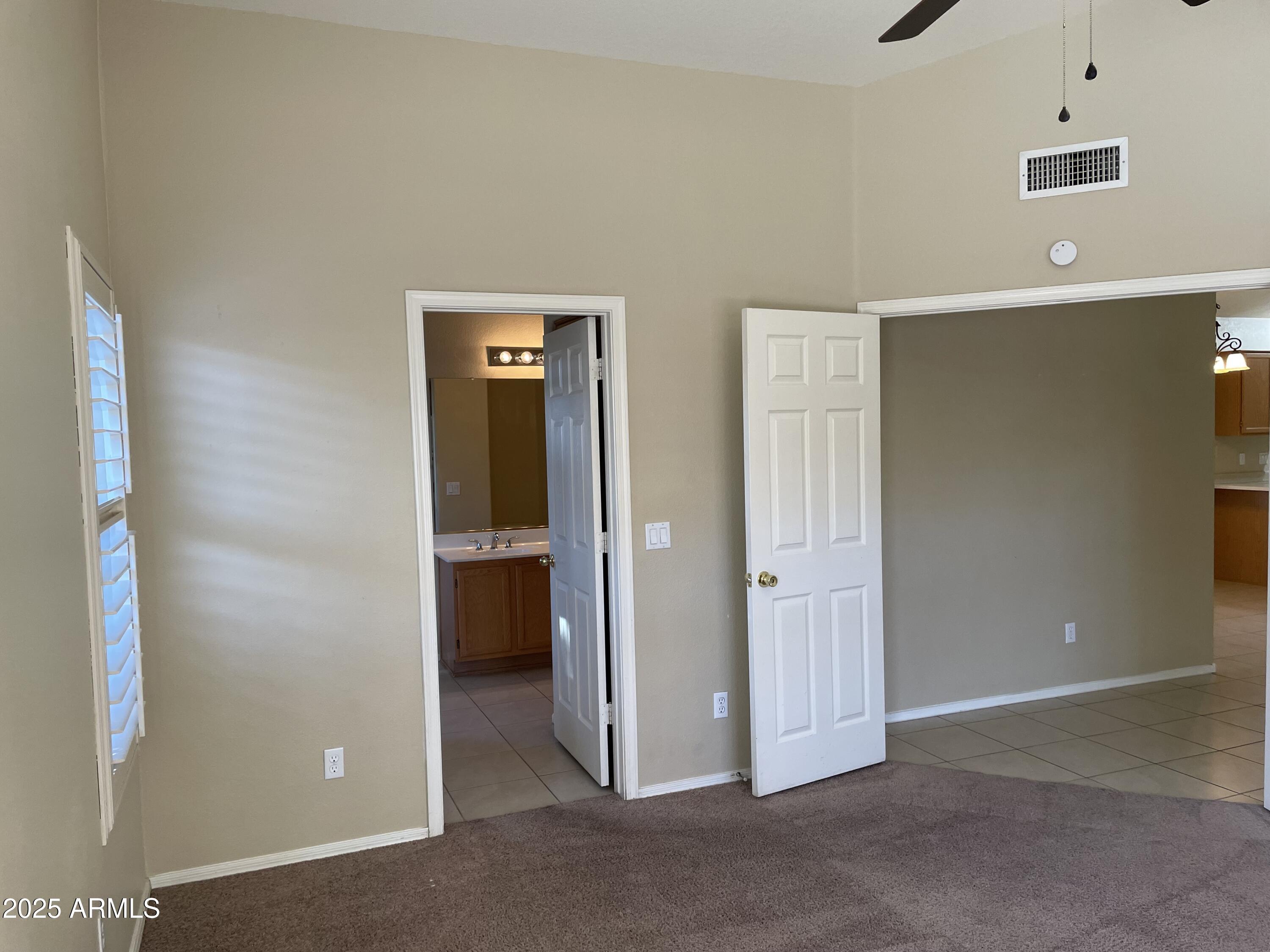 8949 West Kathleen Road Peoria, AZ 85382 - Photo 10 of 28