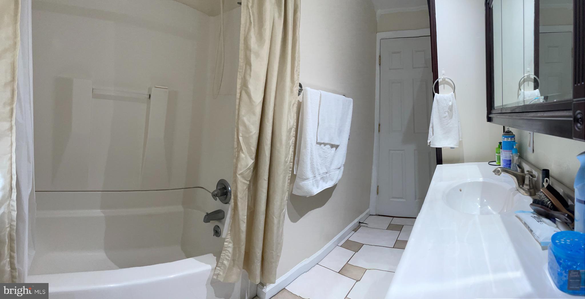 347 South Sterley Street Reading, PA 19607 - Photo 22 of 30