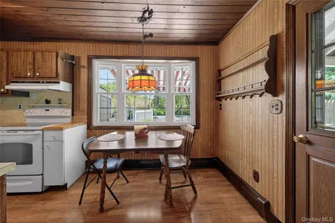 $419,999 | 203 Lyman Road, East Patchogue, NY 11772