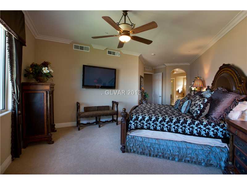 30 Via Mantova, Unit 305 Henderson, NV 89011 - Photo 12 of 30 Master Bedroom.
