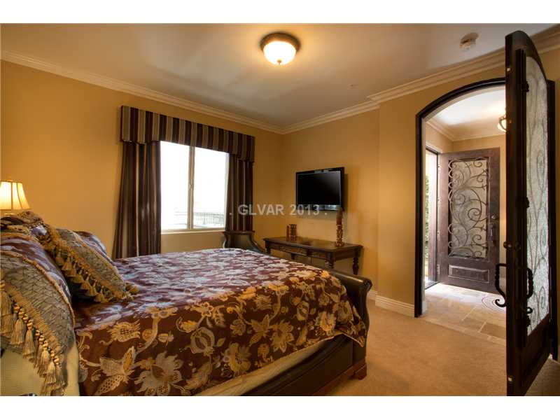 30 Via Mantova, Unit 305 Henderson, NV 89011 - Photo 17 of 30 Bedroom. Bedroom 3