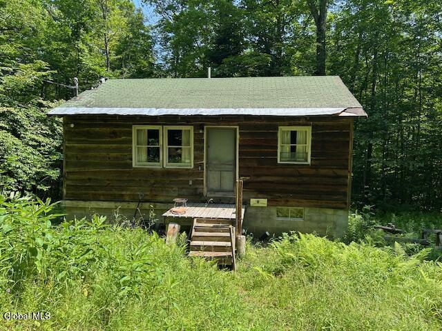 79 Park Road Johnsburg, NY 12843 - Photo 4 of 13 IMG_6287