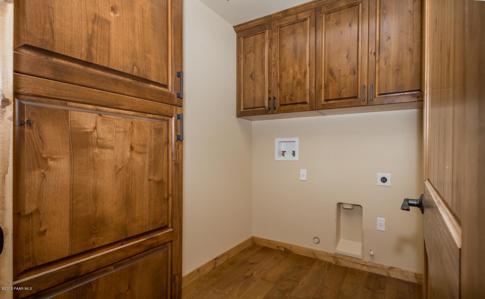 3805 East Sheldon Road Prescott, AZ 86303 - Photo 13 of 15 Laundry Room