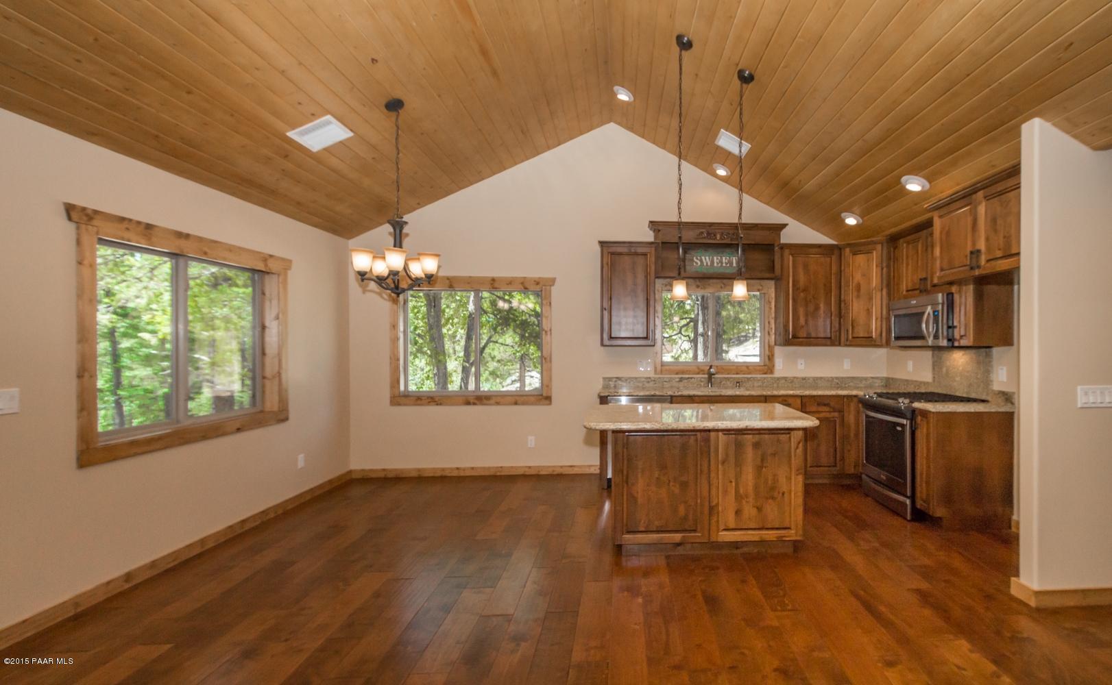 3805 East Sheldon Road Prescott, AZ 86303 - Photo 7 of 15 Kitchen And Dining Area