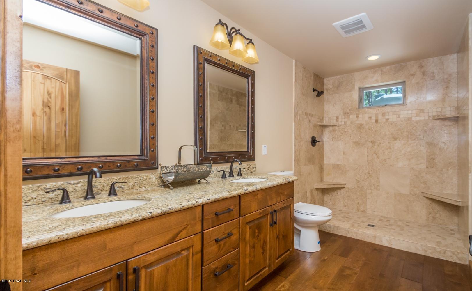 3805 East Sheldon Road Prescott, AZ 86303 - Photo 9 of 15 Master Bathroom
