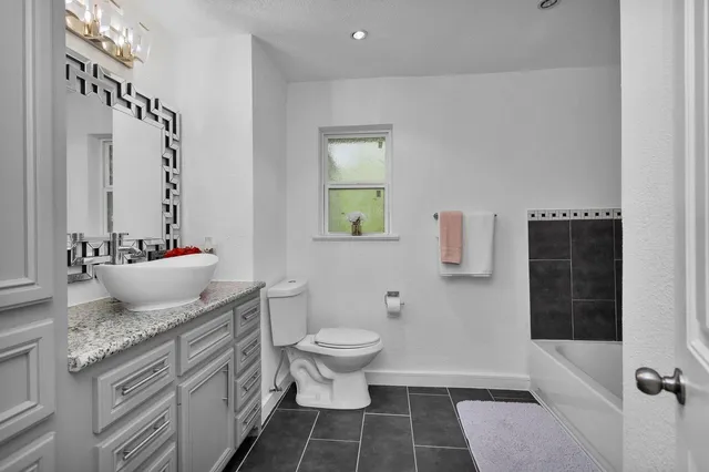 $574,000 | 1302 Spring Creek Drive, Spring, TX 77386