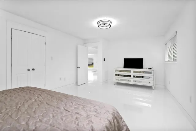 $574,000 | 1302 Spring Creek Drive, Spring, TX 77386