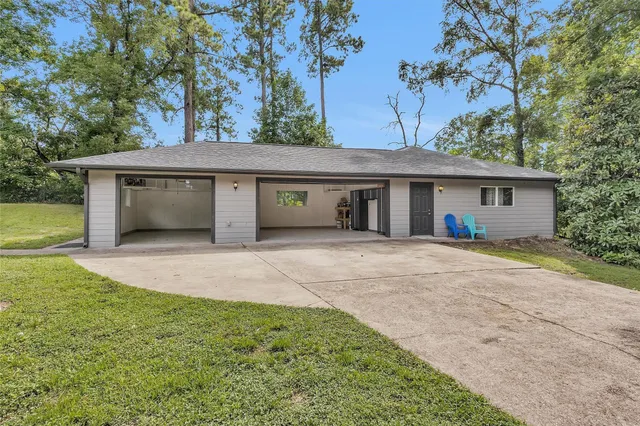 $574,000 | 1302 Spring Creek Drive, Spring, TX 77386