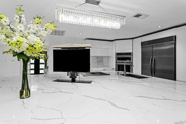 $574,000 | 1302 Spring Creek Drive, Spring, TX 77386