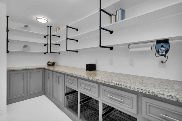 $574,000 | 1302 Spring Creek Drive, Spring, TX 77386