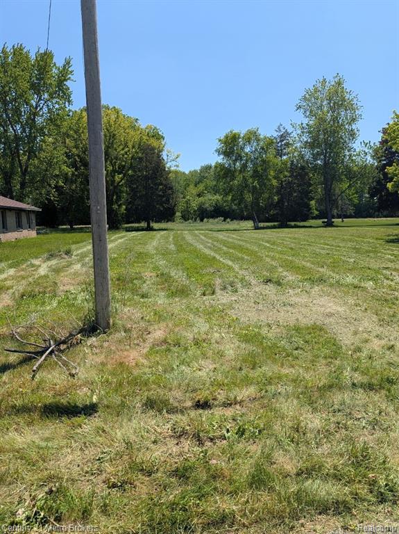 2840 Tatham Road Saginaw, MI 48601 - Photo 2 of 9