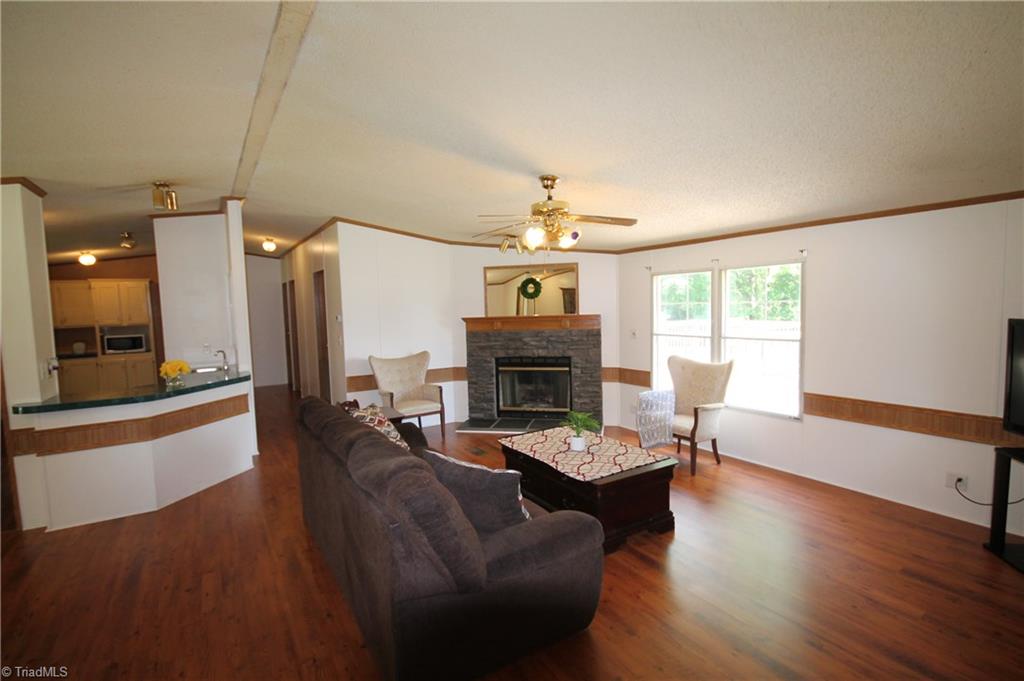 1009 Alexander Road Pinnacle, NC 27043 - Photo 12 of 29