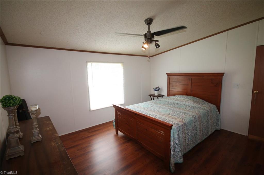 1009 Alexander Road Pinnacle, NC 27043 - Photo 19 of 29