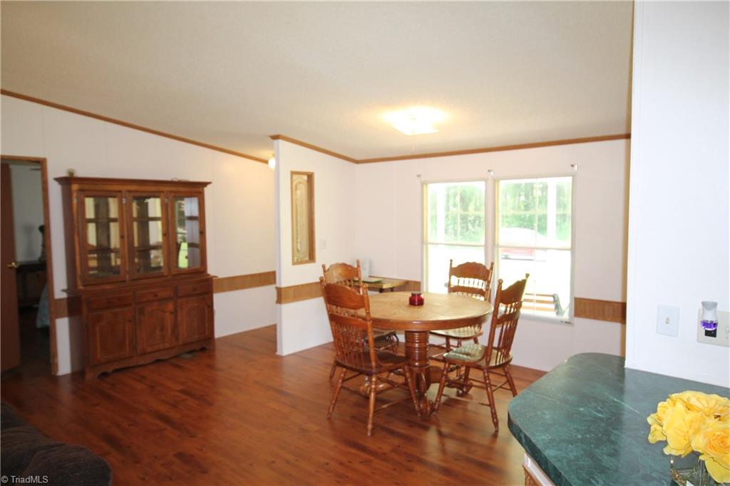 1009 Alexander Road Pinnacle, NC 27043 - Photo 7 of 29