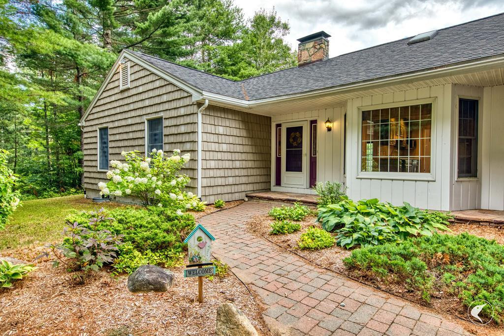 553 Glen Road Jay, NY 12941 - Photo 2 of 31 Gallery Image 2
