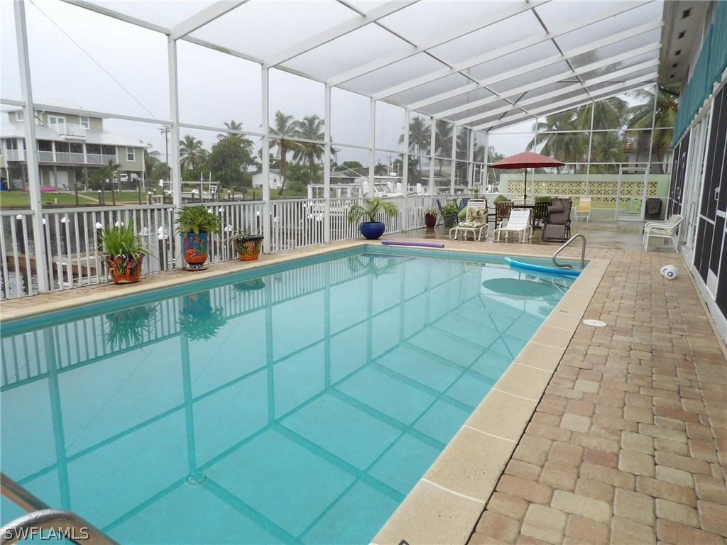 3211 Stringfellow Road St. James City, FL 33956 - Photo 10 of 13 Gallery Image 10
