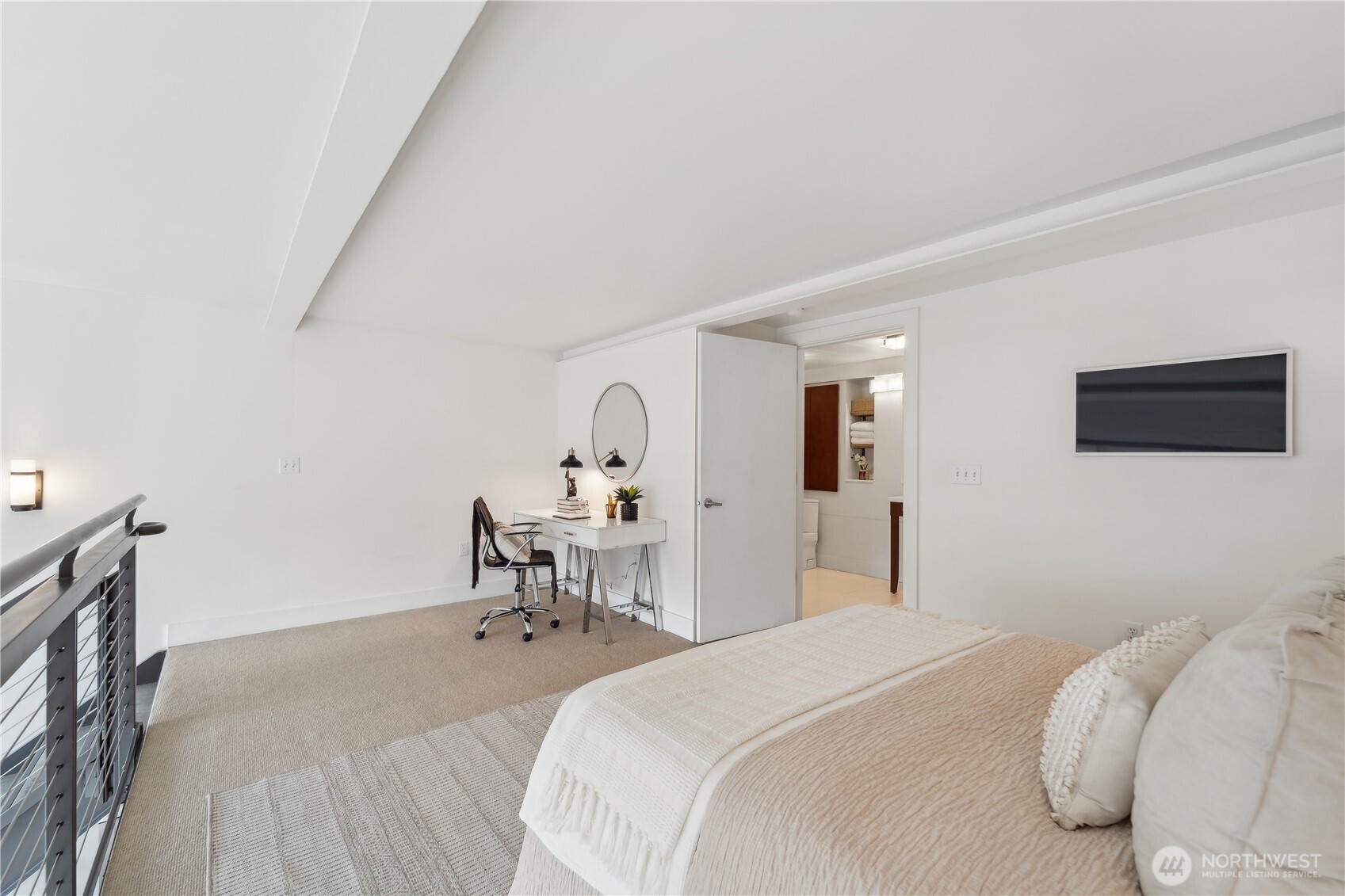 2914 East Madison Street, Unit 209 Seattle, WA 98112 - Photo 24 of 28