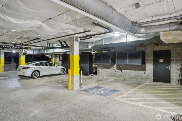 $849,900 | 2914 East Madison Street, Unit 209, Seattle, WA 98112