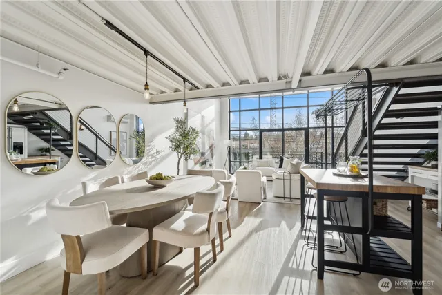 $849,900 | 2914 East Madison Street, Unit 209, Seattle, WA 98112