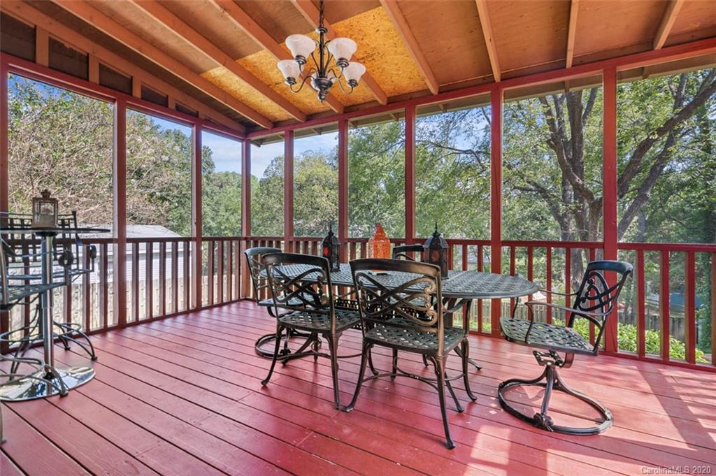 12106 Painted Tree Road, Unit 2 Charlotte, NC 28226 - Photo 24 of 32 Gallery Image 24