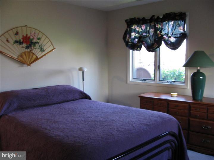 36 Brighton Road Westampton, NJ 08060 - Photo 15 of 20 Bedroom - Main