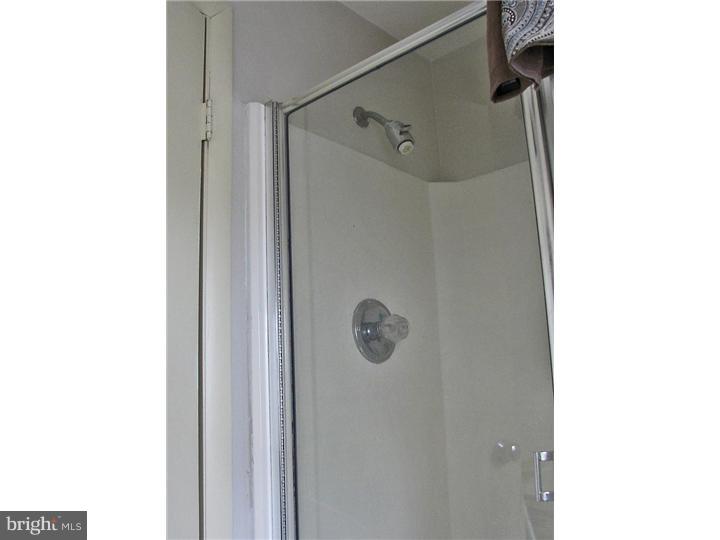 36 Brighton Road Westampton, NJ 08060 - Photo 7 of 20 Bathroom
