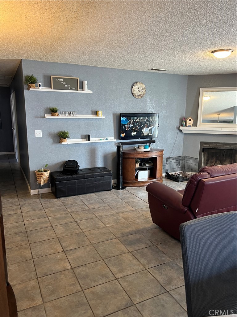 111 Perry Street Perris, CA 92571 - Photo 11 of 32 LR