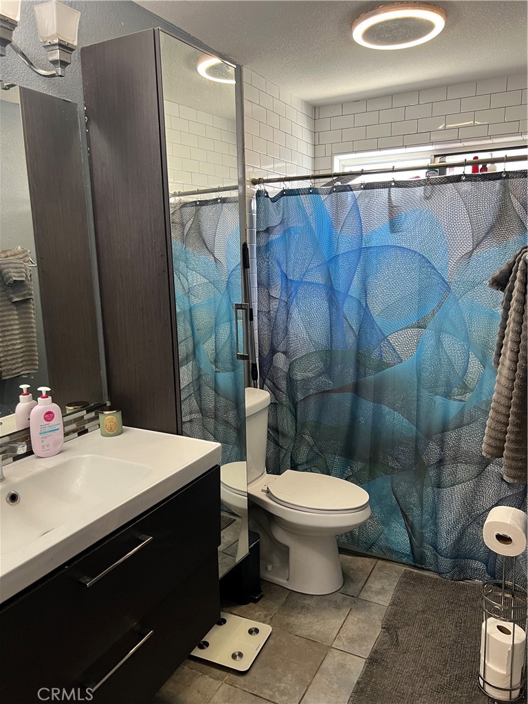 111 Perry Street Perris, CA 92571 - Photo 7 of 32 MBR1